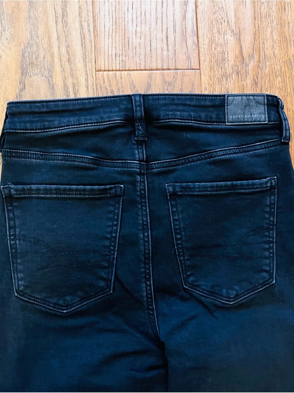 American Eagle Outfitters Black High-Rise Back-Pocket Jeans